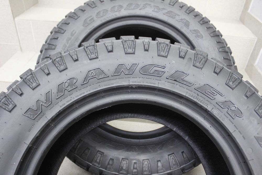 265/65-17 Goodyear Wrangler Duratrac