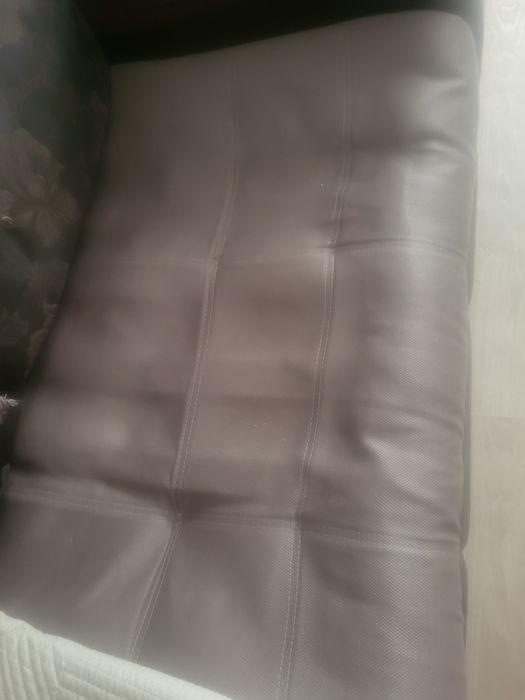 Продам Диван 210 на 220