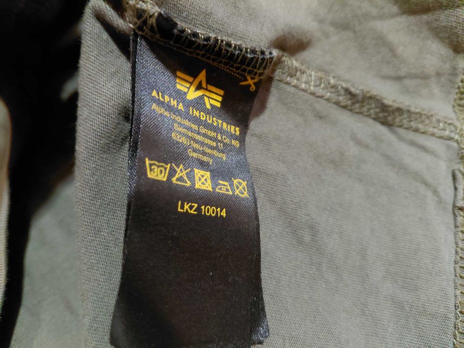 Alpha Industries NASA мъжка тениска памучна с баджове на раменете