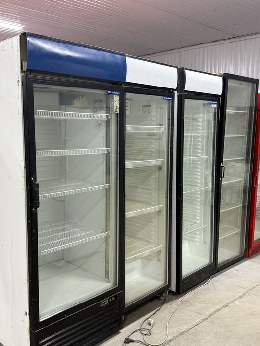 Продам холодилники в харошенм состаяние