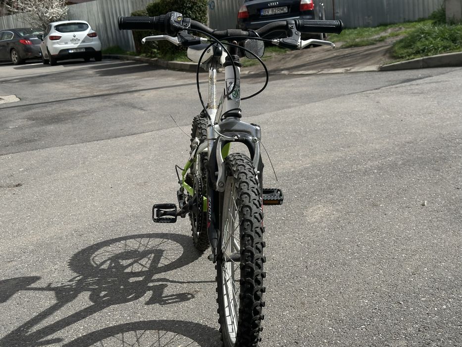 Bicicleta de vanzare