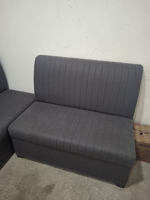 Yumshoq mebel sotiladi