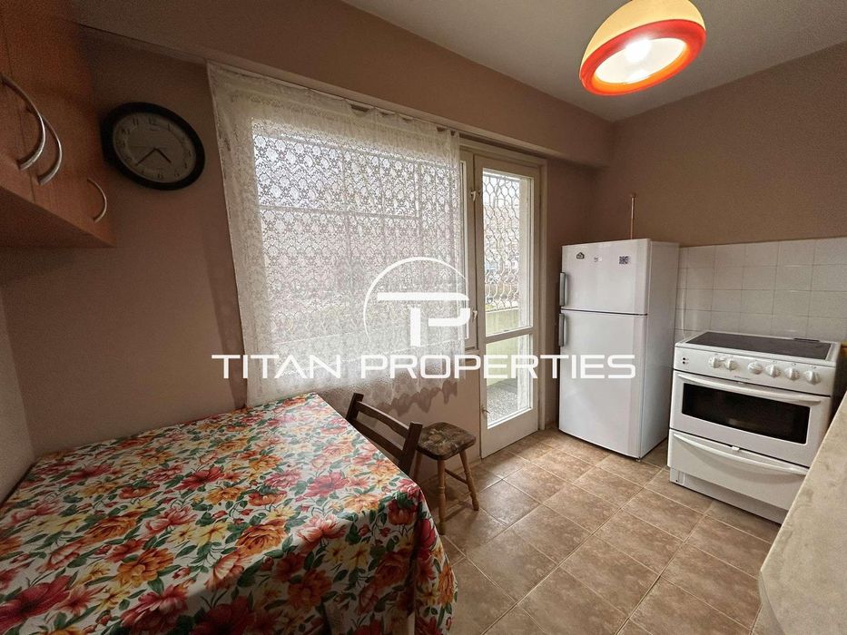 Дава се под наем Двустаен апартамент в Варна, Чайка - 70 кв.м за 281 € - Снимка #3