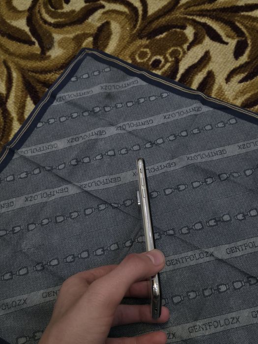 Iphone x Holati premium kachestvada