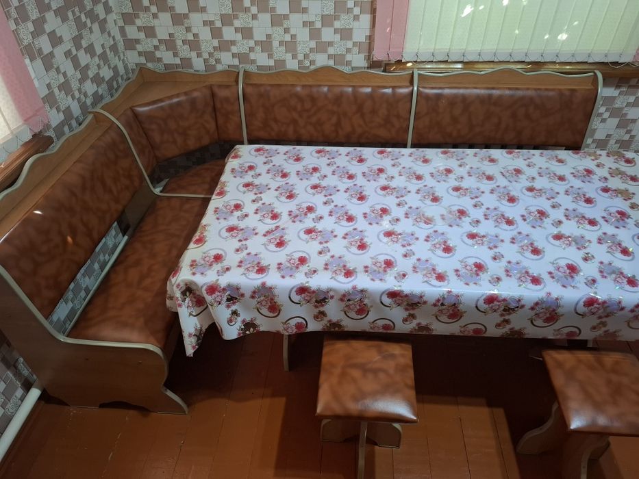 Кухонный  уголок