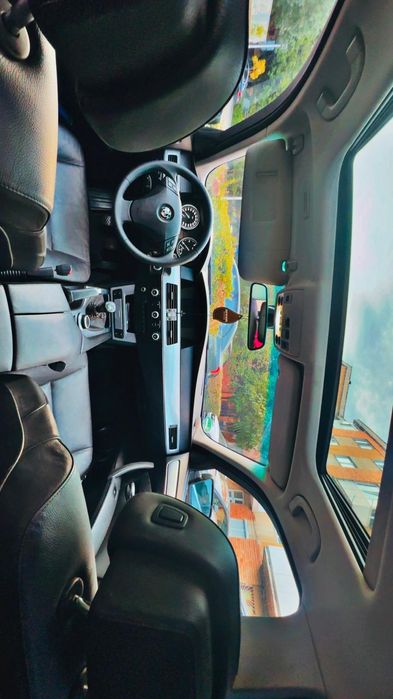 Bmw  e60  detalii la telefon