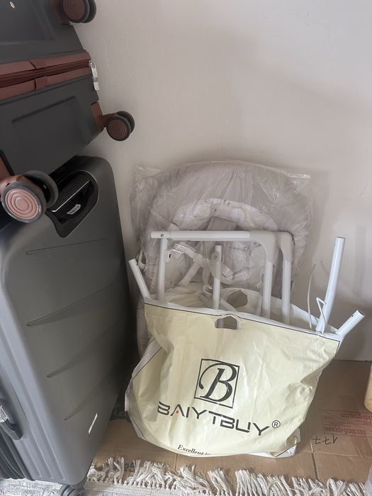 Продам качелю детскую