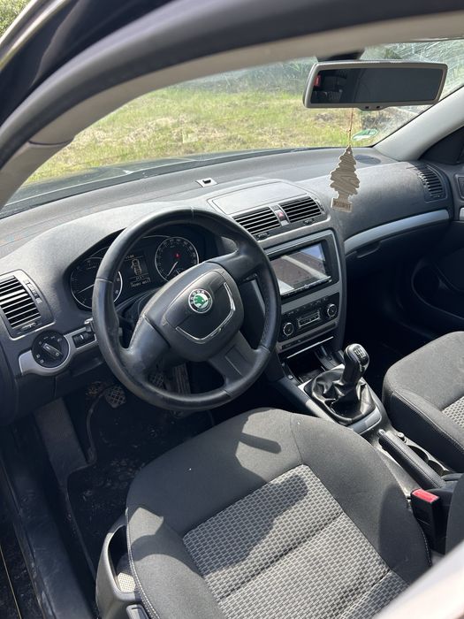 SKODA Octavia 2011 — imagine 5