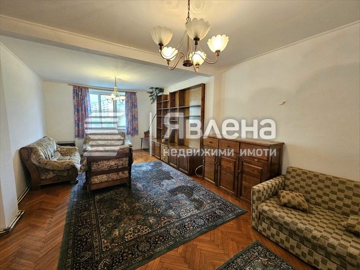 Продава се Двустаен апартамент в София, Банишора - 78 кв.м за 2026 €/кв.м - Снимка #2