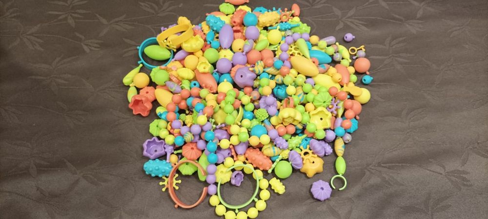 Поп-арт мъниста за детето - творчески комплект