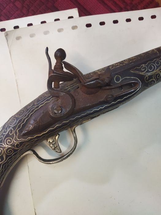 Продава се един Стар красавец