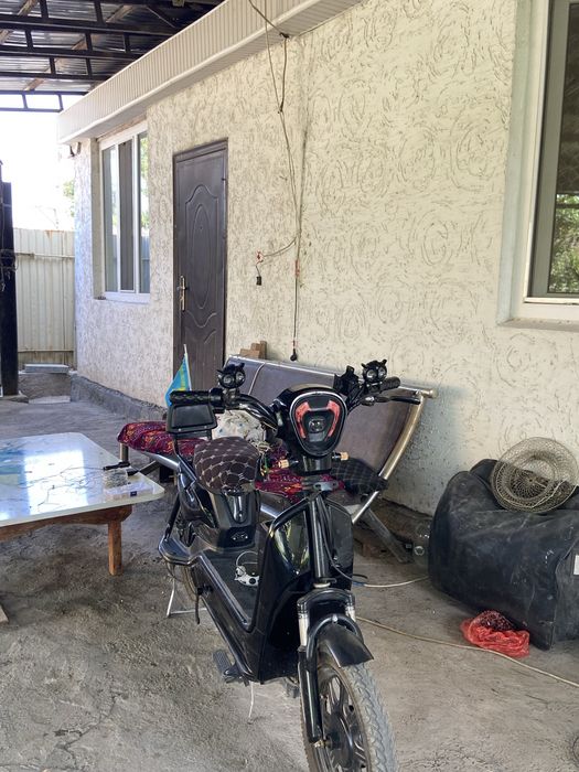Скутер ск8 продам