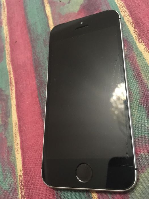 Iphone se 2016- 32 gb