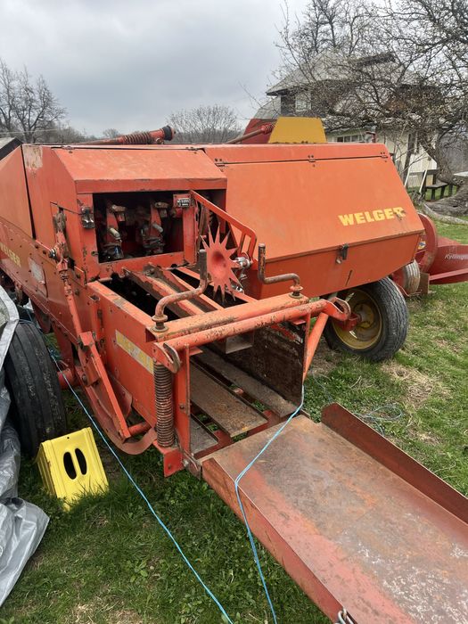 Vând balotiera Welger AP41