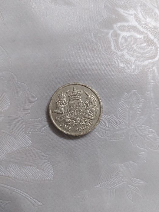 Юбилейни монети ...