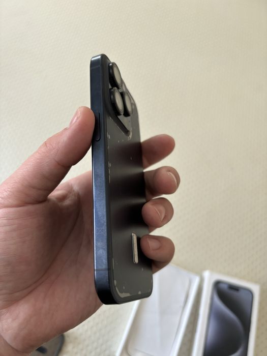 Продам айфон 15 про 128гб