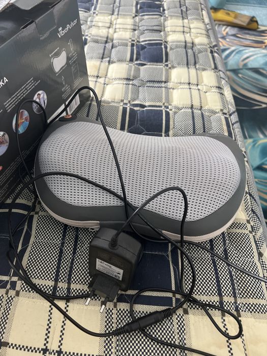 Массажная подушка