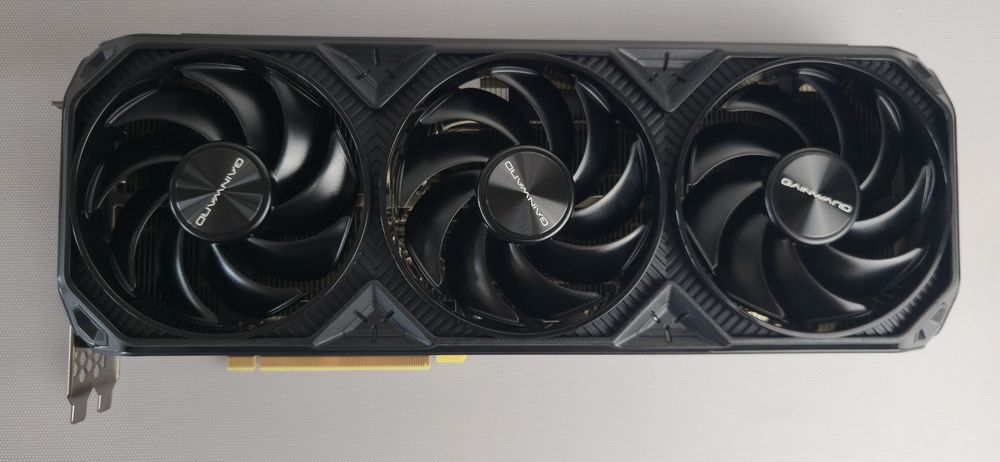 Видео карта Gainward Panther RTX 4070ti Super, 16GB GDDR6X Nvidia