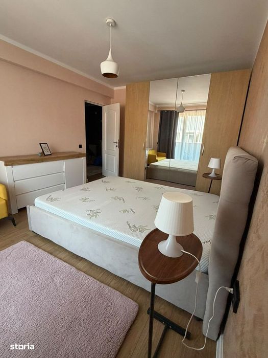 Apartament decomandat, finisat modern, zona Eroilor