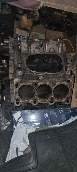 Запчасти на ауди