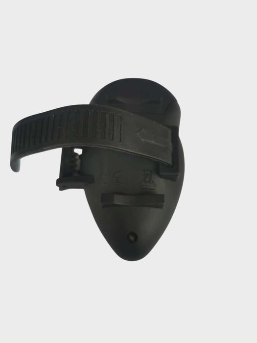 Сигнализатори със станция за сом  Osako 3+1 . Активират се от вибрация при удар. 100м обхват