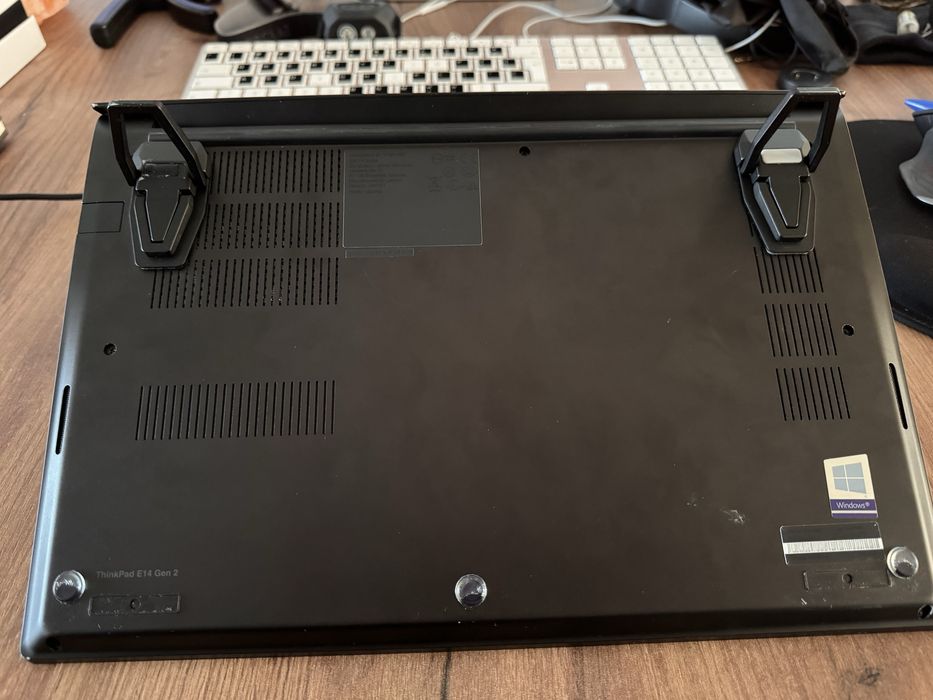 Lenovo E14 Gen 2 i7-1165g