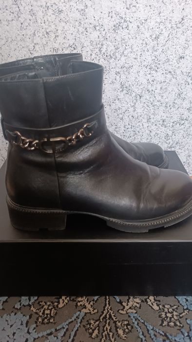 Ботиночки женские.