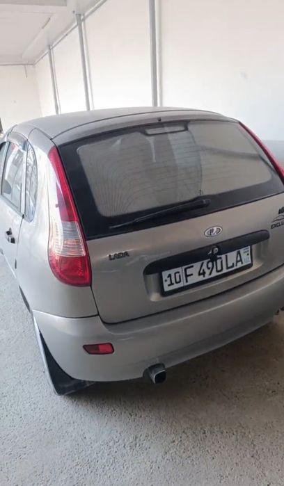 Lada kalina sotiladi