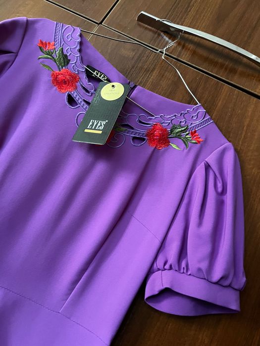 Платье для женщин