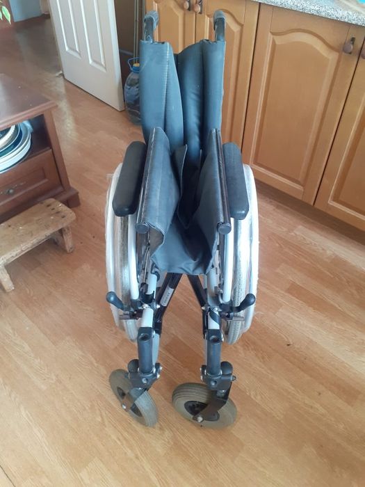 Кресло инвалидная новая