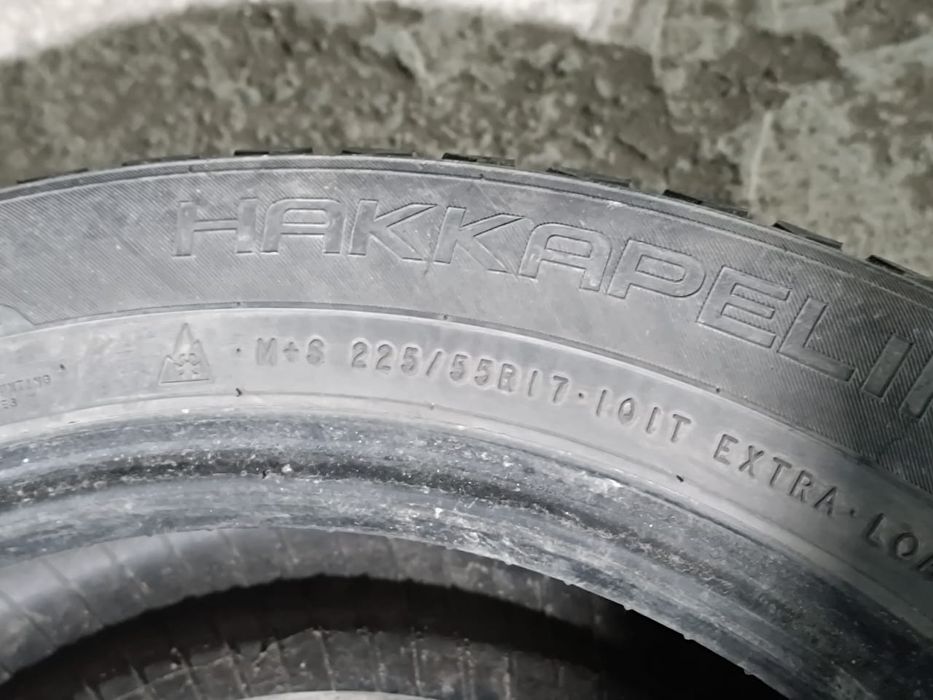 Продам шины зимние