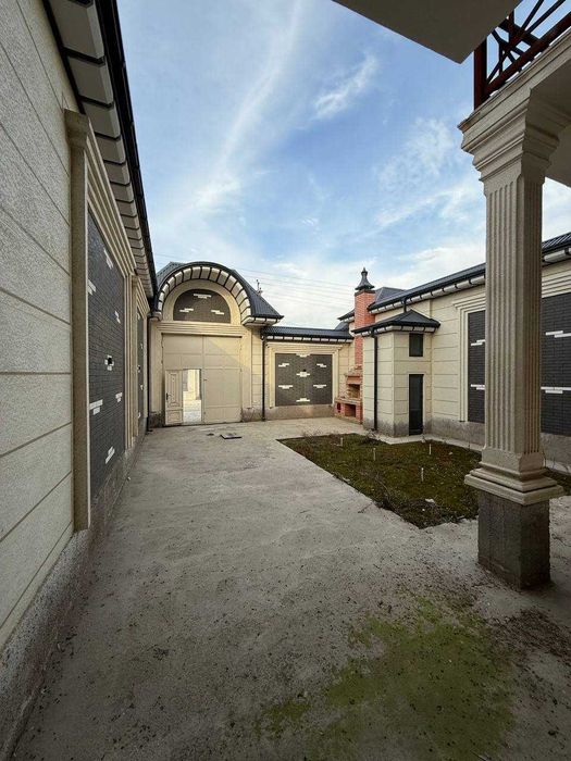 3х уровневый Таунхаус 3 сотки, Дустлик