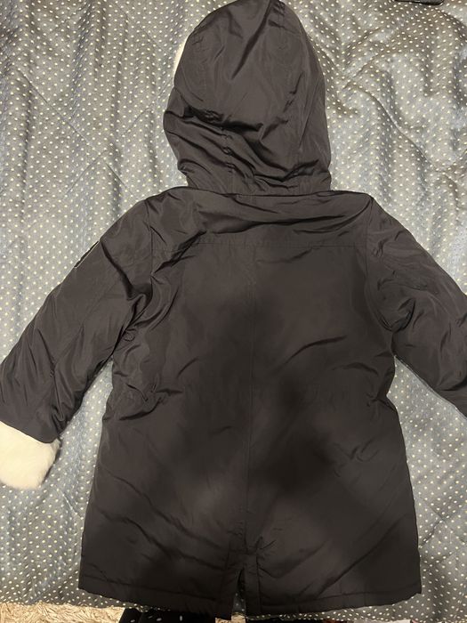 Зимняя куртка на девочку