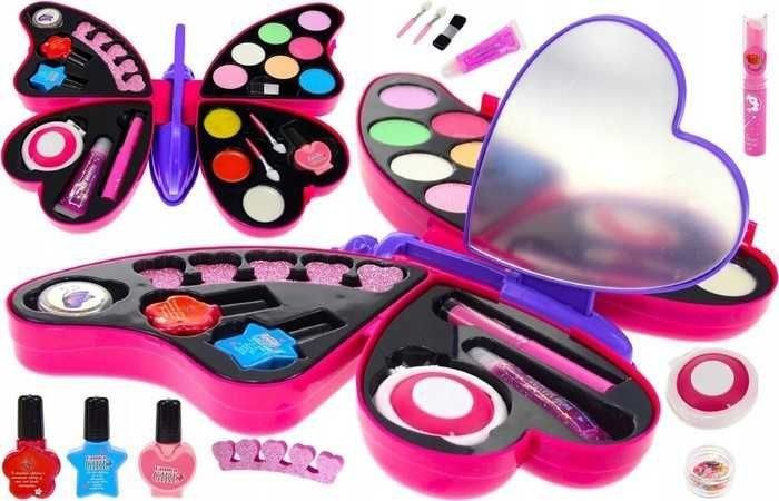 Огромный выбор разной  косметики для девочек