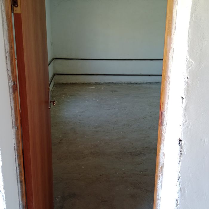 Үй сатылады.Продается дом.