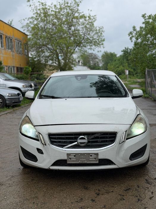 Volvo V60 Дизел 163кс На Части!