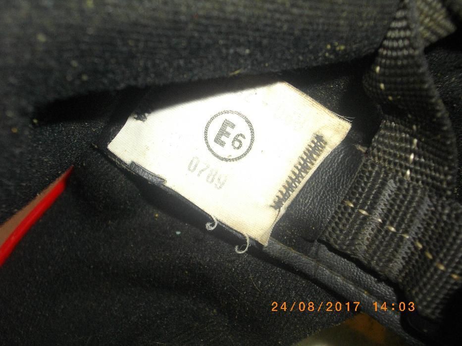 Италианска каска шлем за мотор мотопед скутер Caberg №59-60 Кабърг