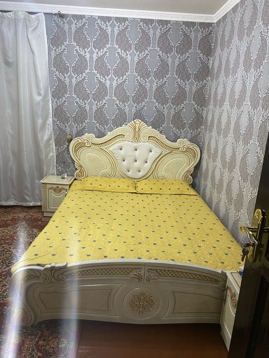 Mebel spalniy nabor sotiladi sutoshna