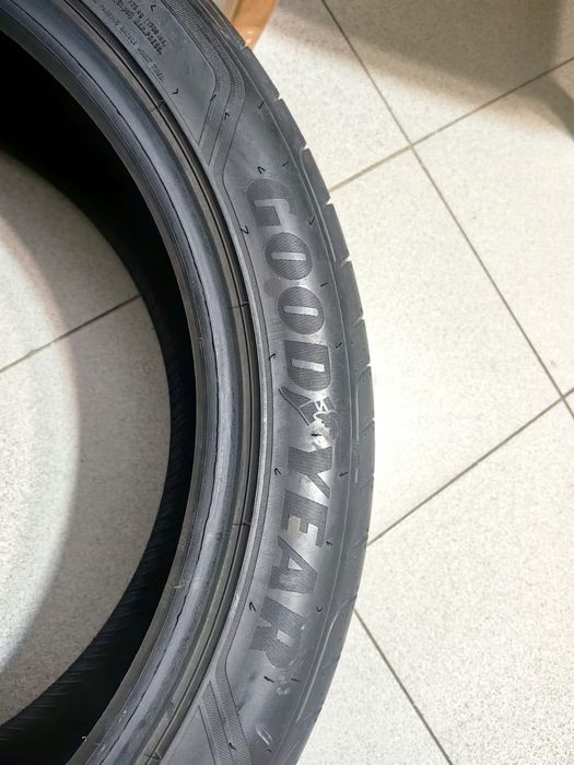 Шины GOOD YEAR 245/45  R20