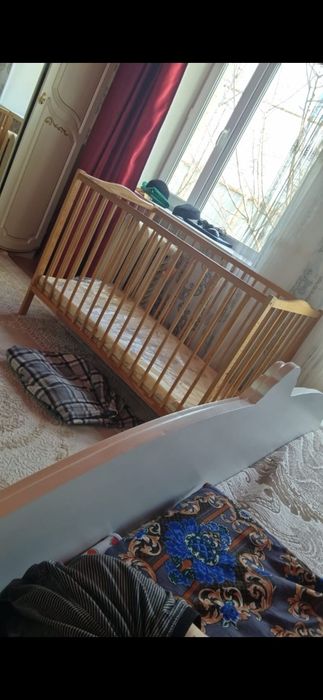 Детский манеж. Детский кровать