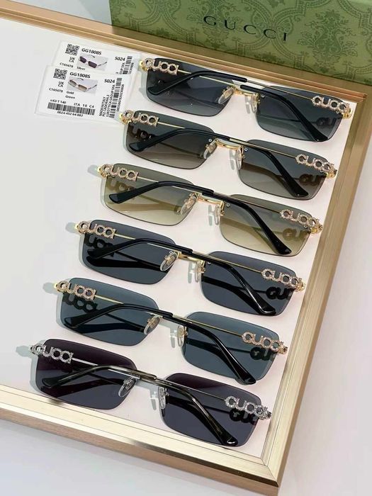 Слънчеви очила Gucci GG1808S
