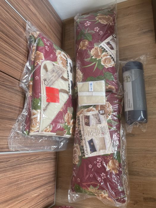 НОВА Многослойна мерино завивка  + Ортопедична възглавница Medico