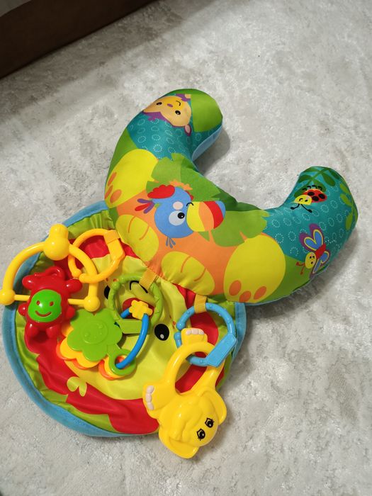 Подушка баланы ішпен жатқызуға