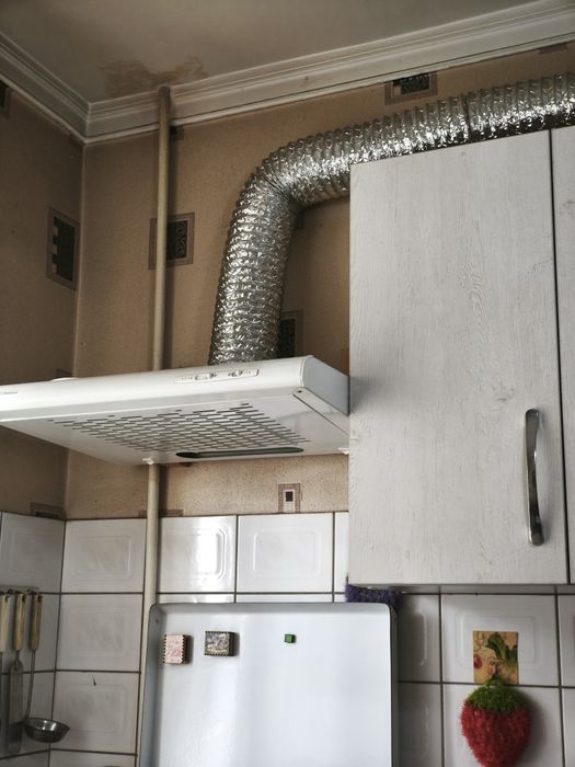 Вытяжка , недорого