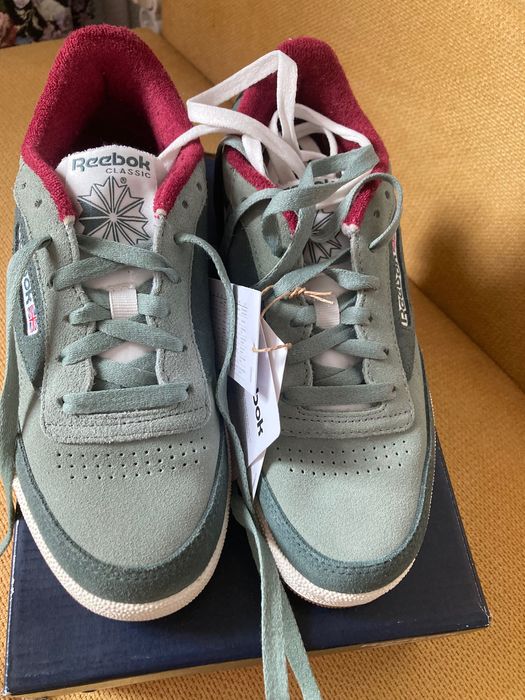 Кецове Reebok естествен велур