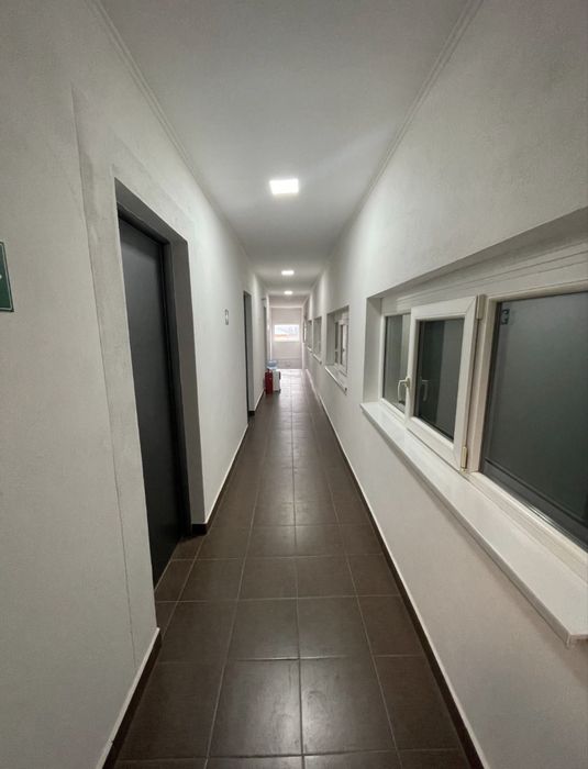 Birouri / Spatiu comercial de inchiriat, iesire la centura(zona Metro)