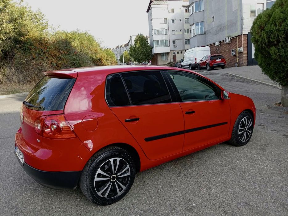 Volkswagen Golf 5 1.6 MPI