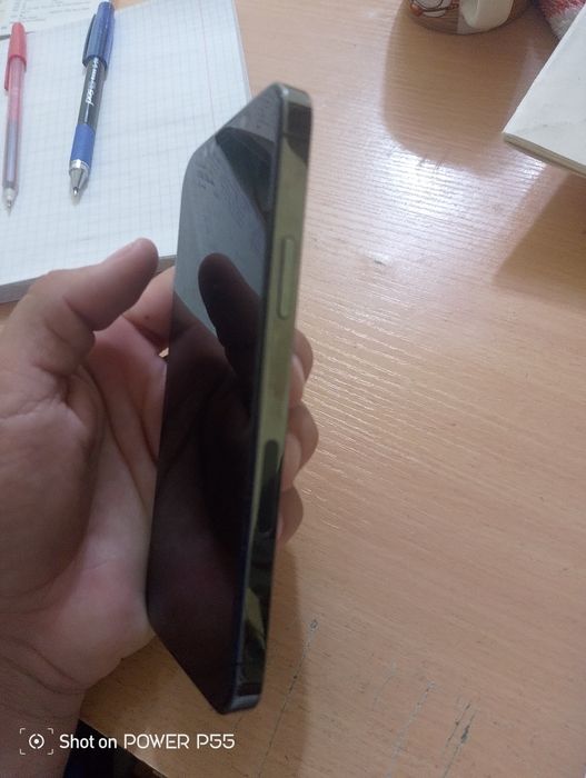 iPhone 12 pro holati zor