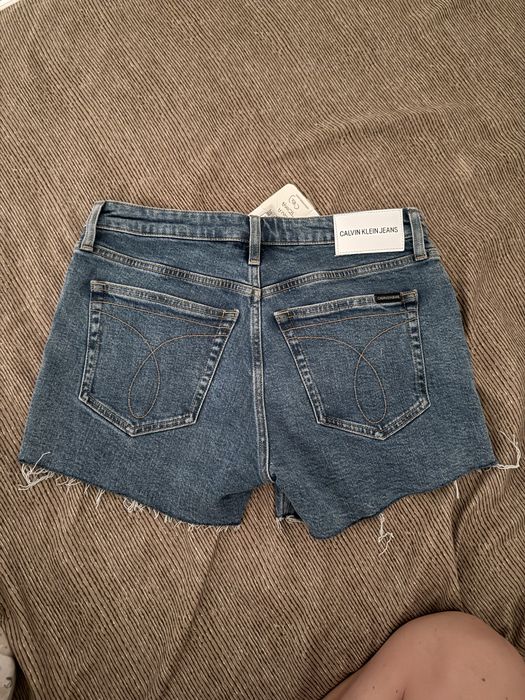Blugi scurti calvin klein
