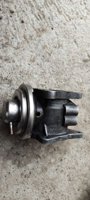 Alternador. Electromotor ,EGR,întinzător,caudalímetro aer, golf 5motorina motor 2 litri